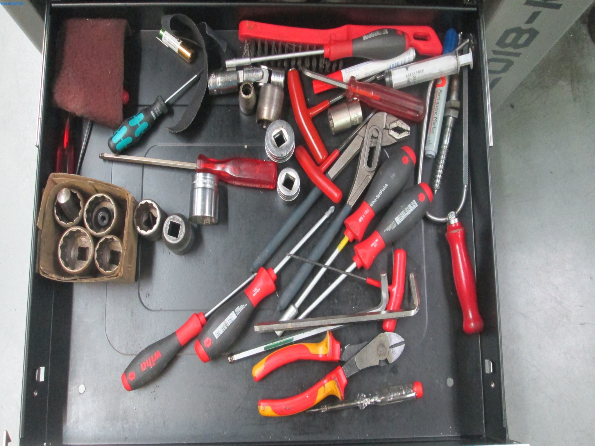 Machines for metal processing-8