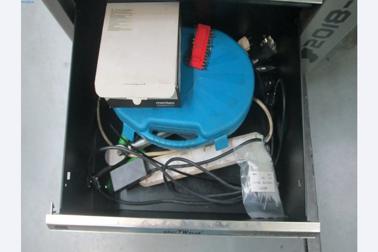 Stroje na zpracování kovů-9