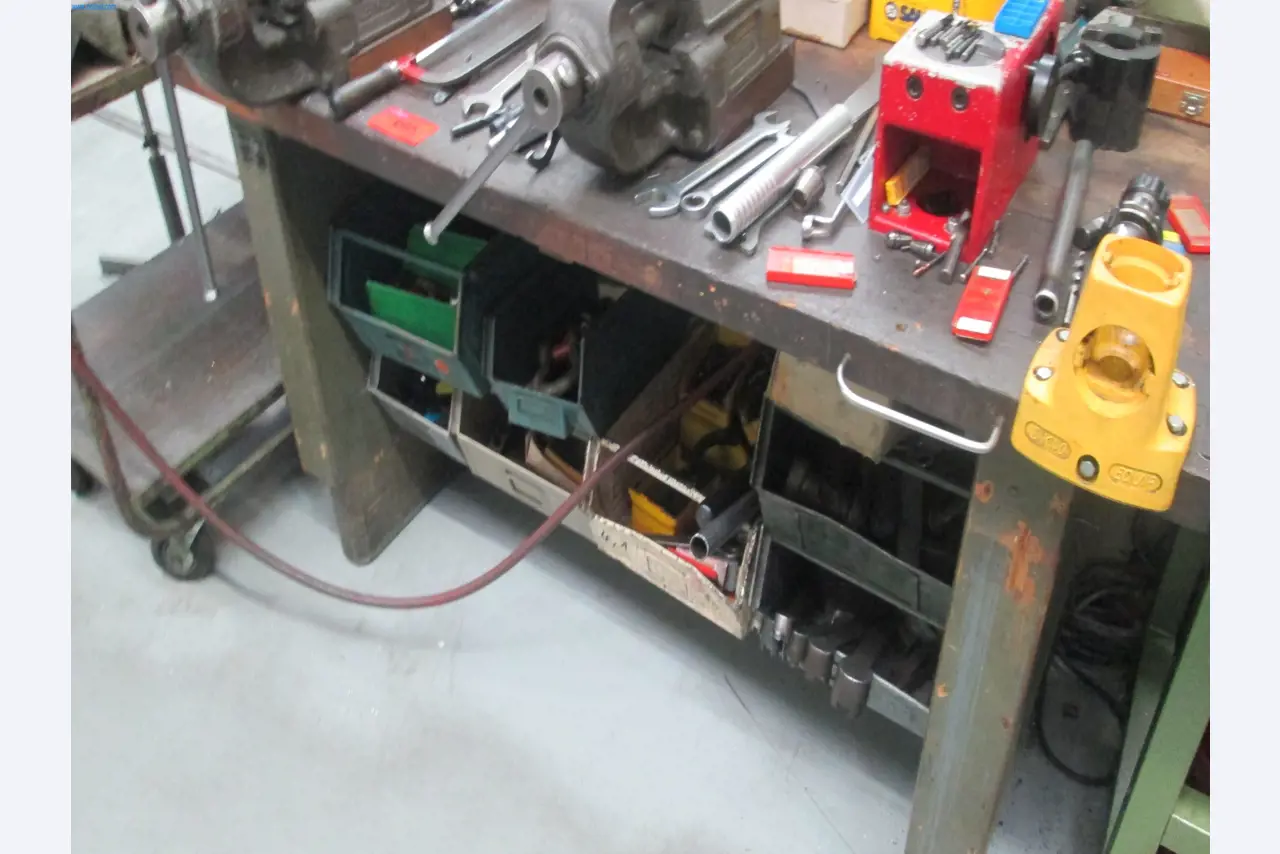 Stroje na zpracování kovů-3