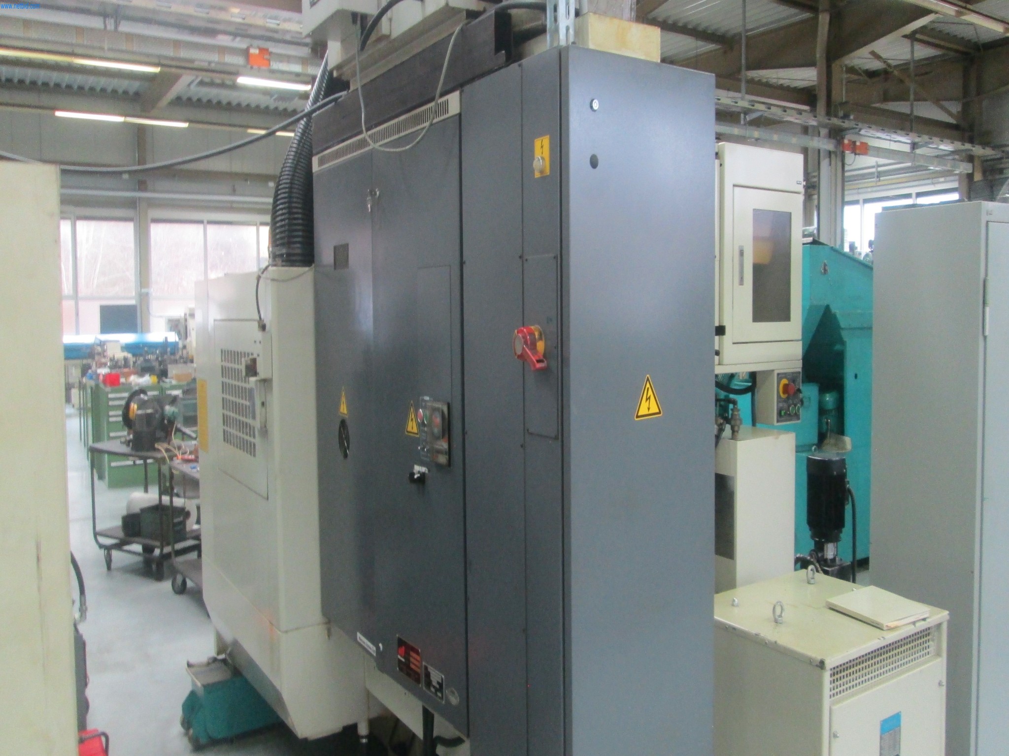 Maschinen für die Metallverarbeitung -13