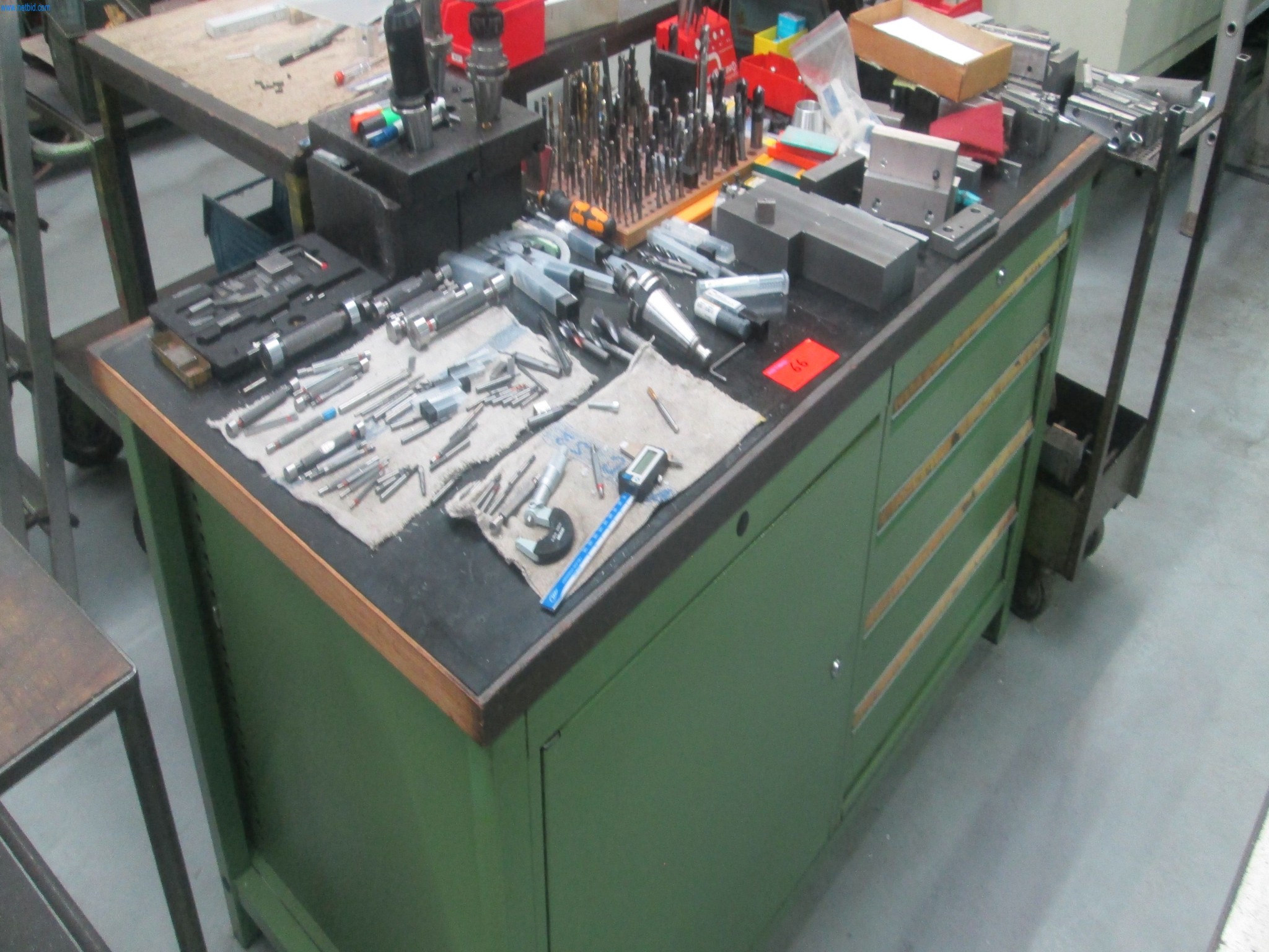 Maschinen für die Metallverarbeitung -6