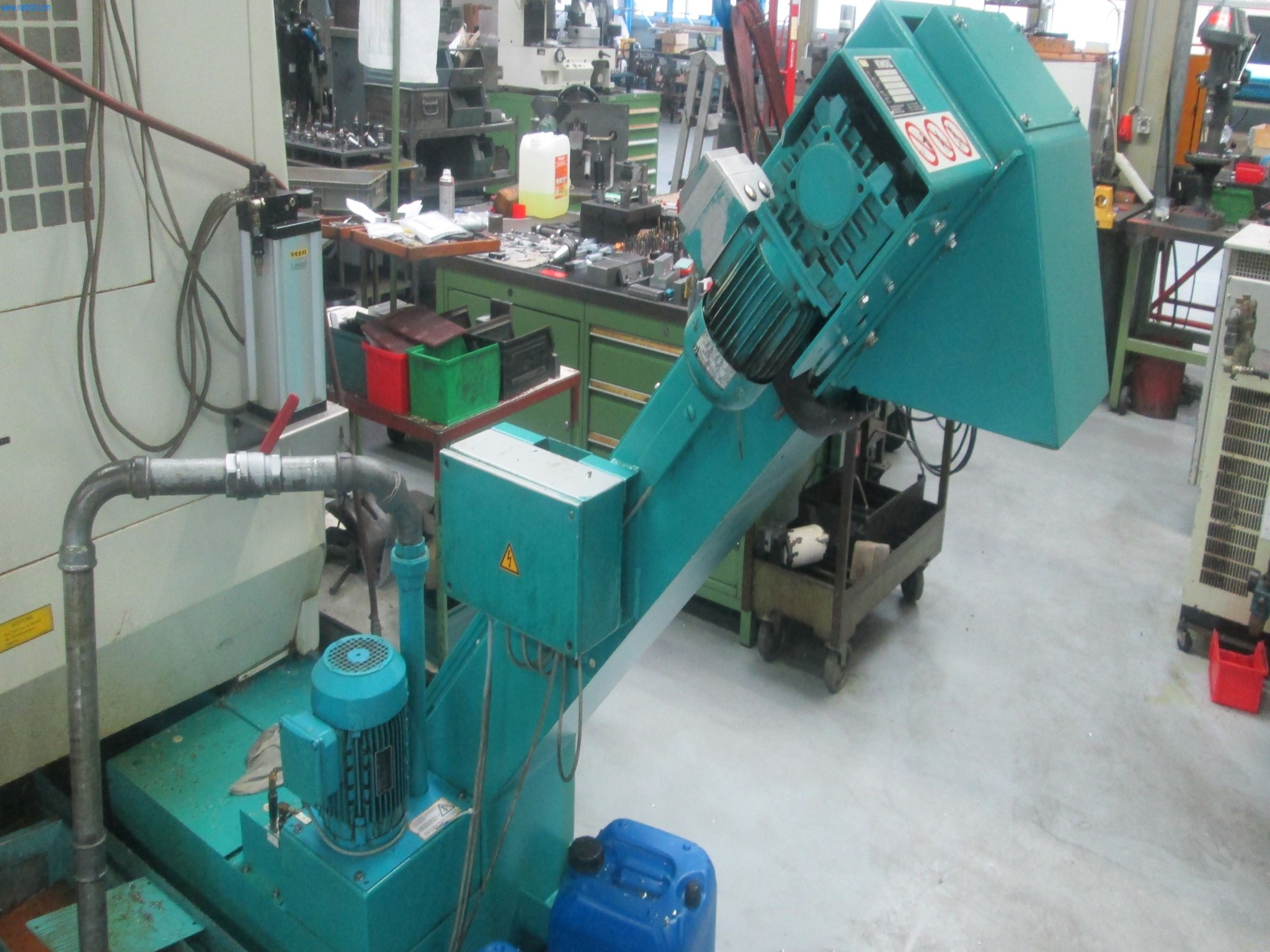 Maschinen für die Metallverarbeitung -9