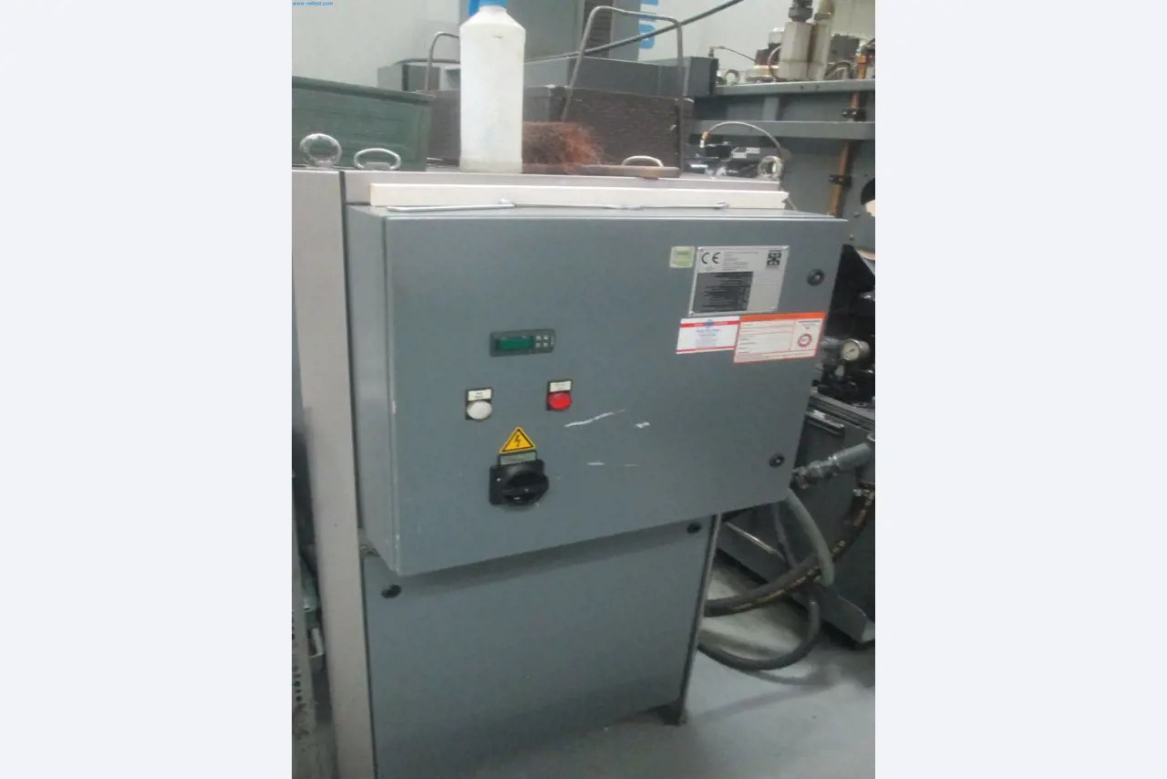 Machines for metal processing-17