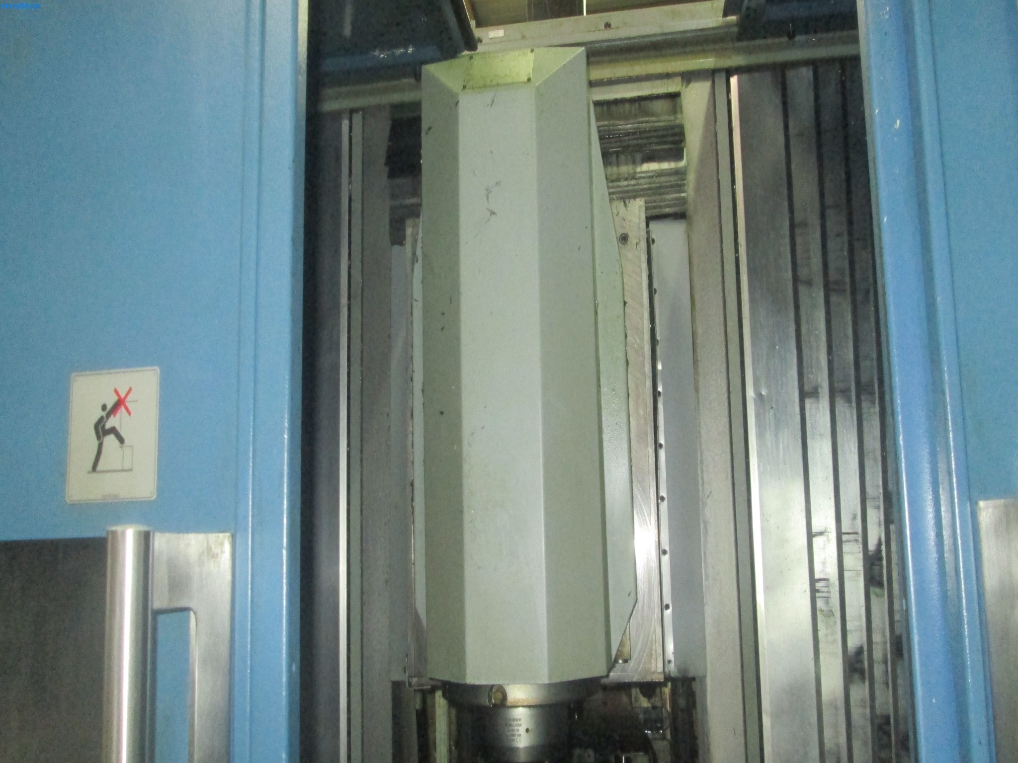 Machines for metal processing-21