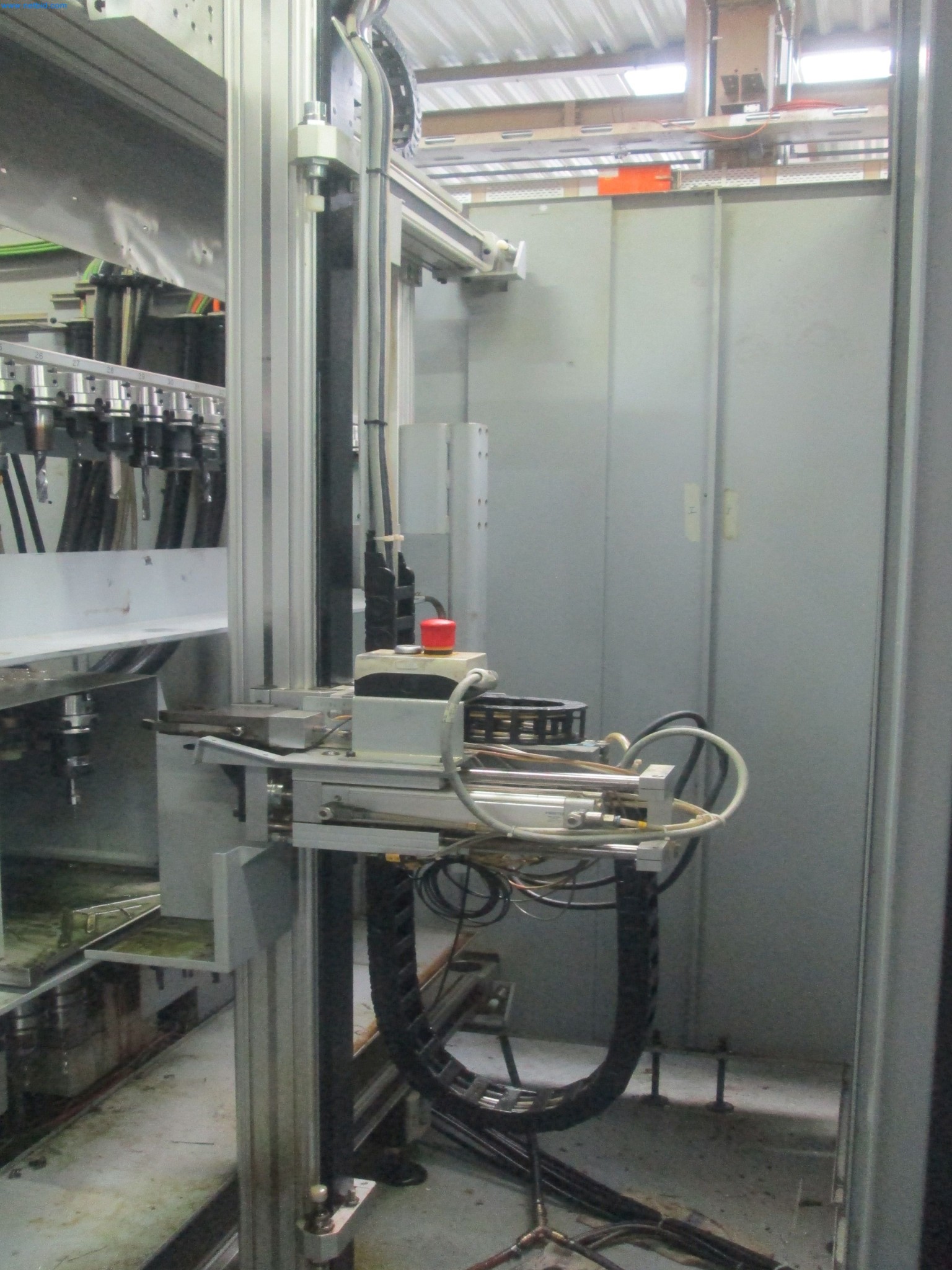 Machines for metal processing-7