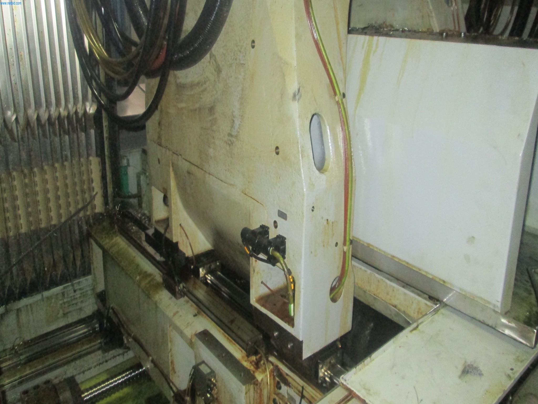 Machines for metal processing-8