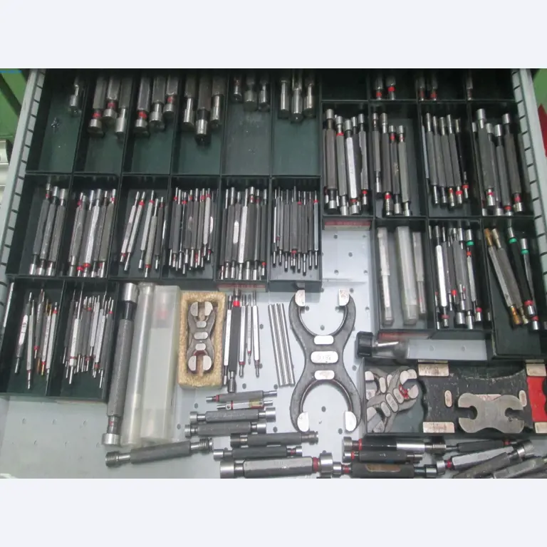 Maschinen für die Metallverarbeitung -3