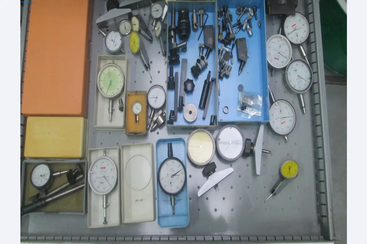 Maschinen für die Metallverarbeitung -6