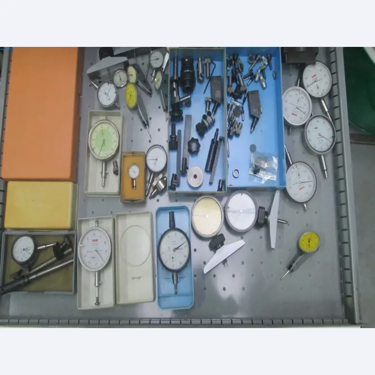 Maschinen für die Metallverarbeitung -6