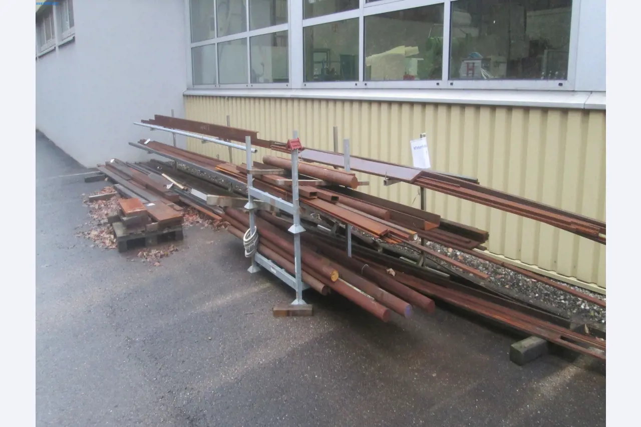 Stroje na zpracování kovů-1