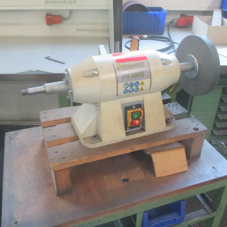 Double-sided grinding vise Bernardo BS250S
