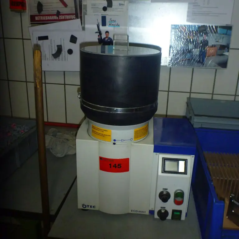 Talířový odstředivý stroj OTEC Eco Maxi