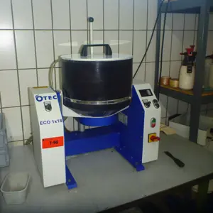 Talířový odstředivý stroj OTEC Eco 1x 18