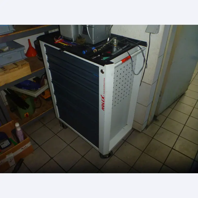 Obrábění kovů, soustružení, frézování, broušení a dokončovací práce-1