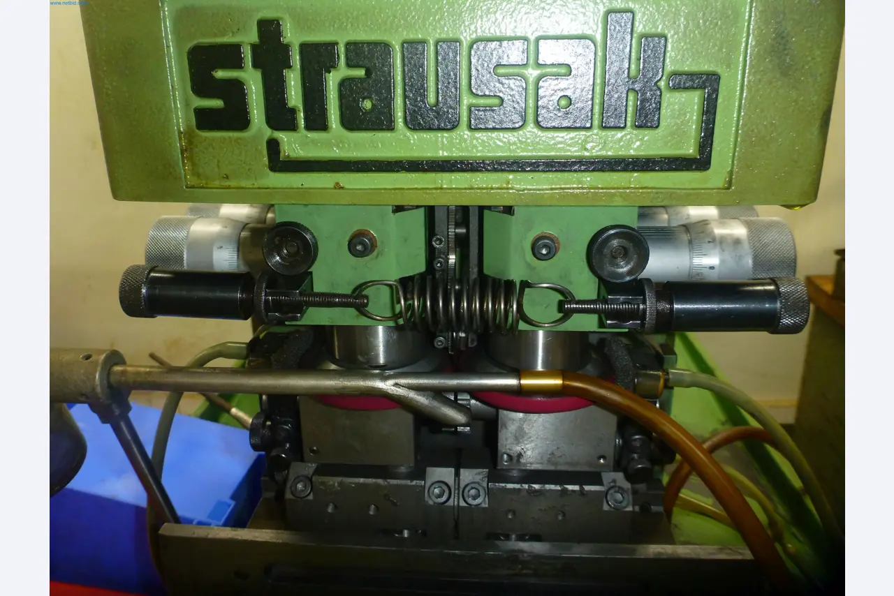 Metallbearbeitung, Drehen, Fräsen, Schleifen und Nachbearbeitung-4