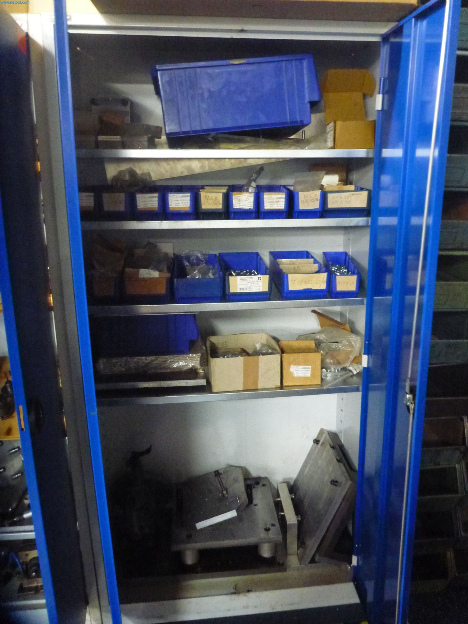 Metalworking, Turning, Milling, Grinding, and Finishing-3