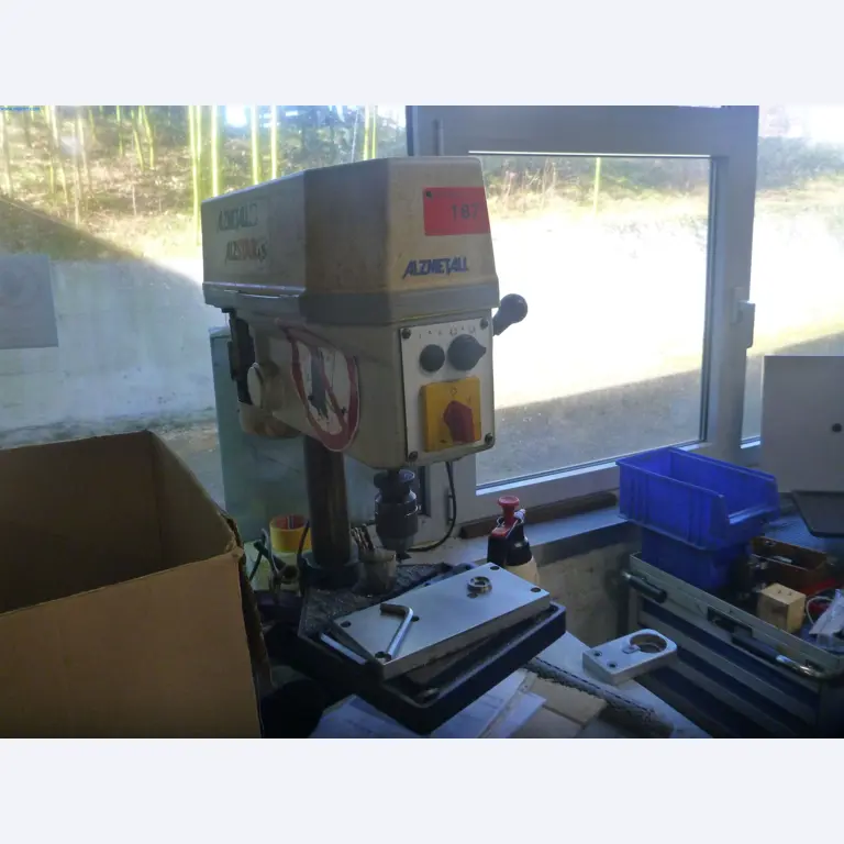 Metalworking, Turning, Milling, Grinding, and Finishing-2