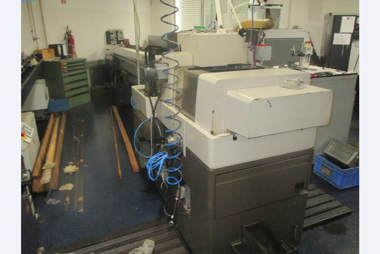 Metalworking, Turning, Milling, Grinding, and Finishing-2