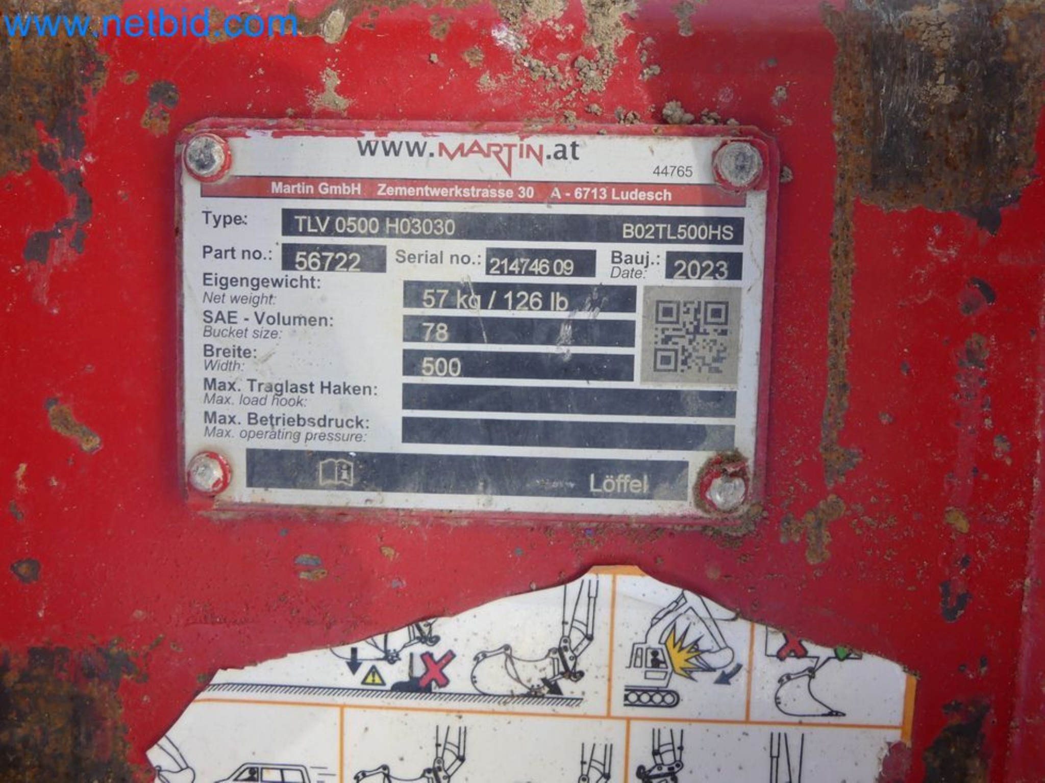 Minikoparka TAKEUCHI TB 225 GI-37