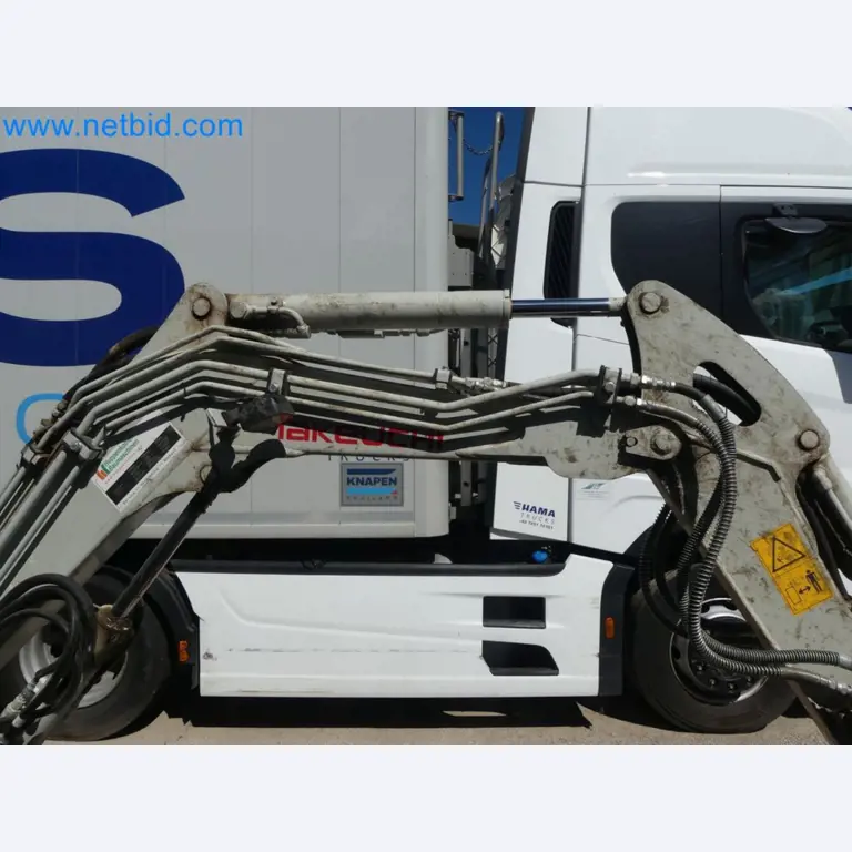 Miniexcavadora TAKEUCHI TB 225 GI-46