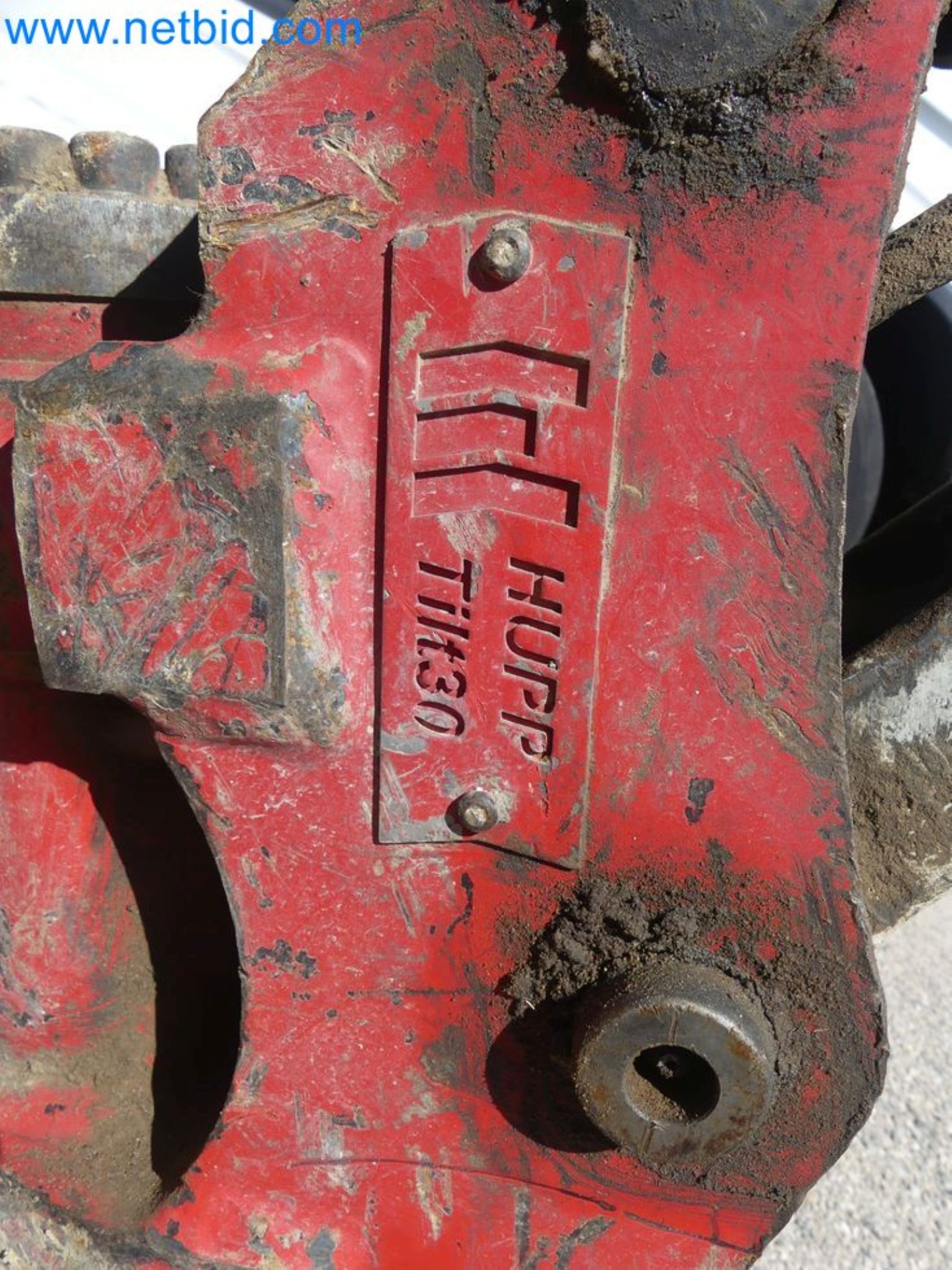 Minikoparka TAKEUCHI TB 225 GI-50