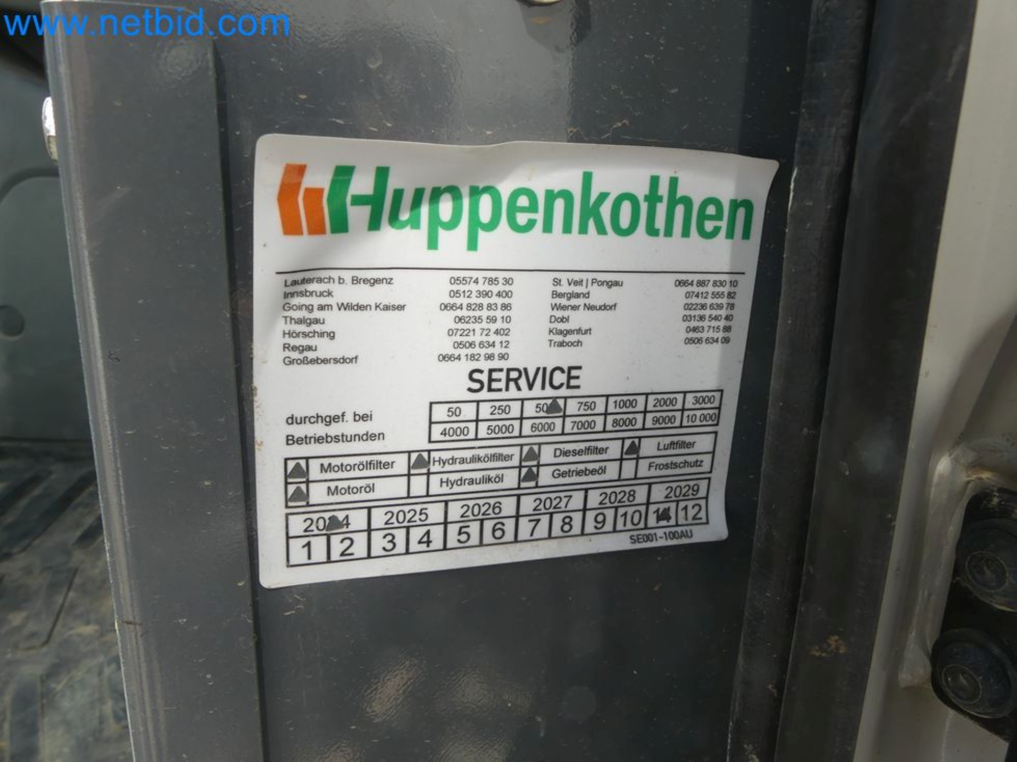 Minikoparka TAKEUCHI TB 225 GI-60