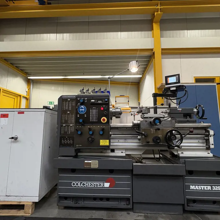 Drehmaschine COLCHESTER Master 3250