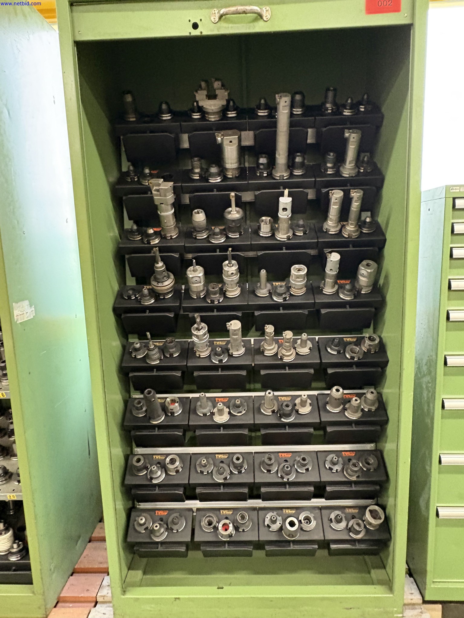 Restructuration d'une usine de traitement des métaux aux Pays-Bas-1