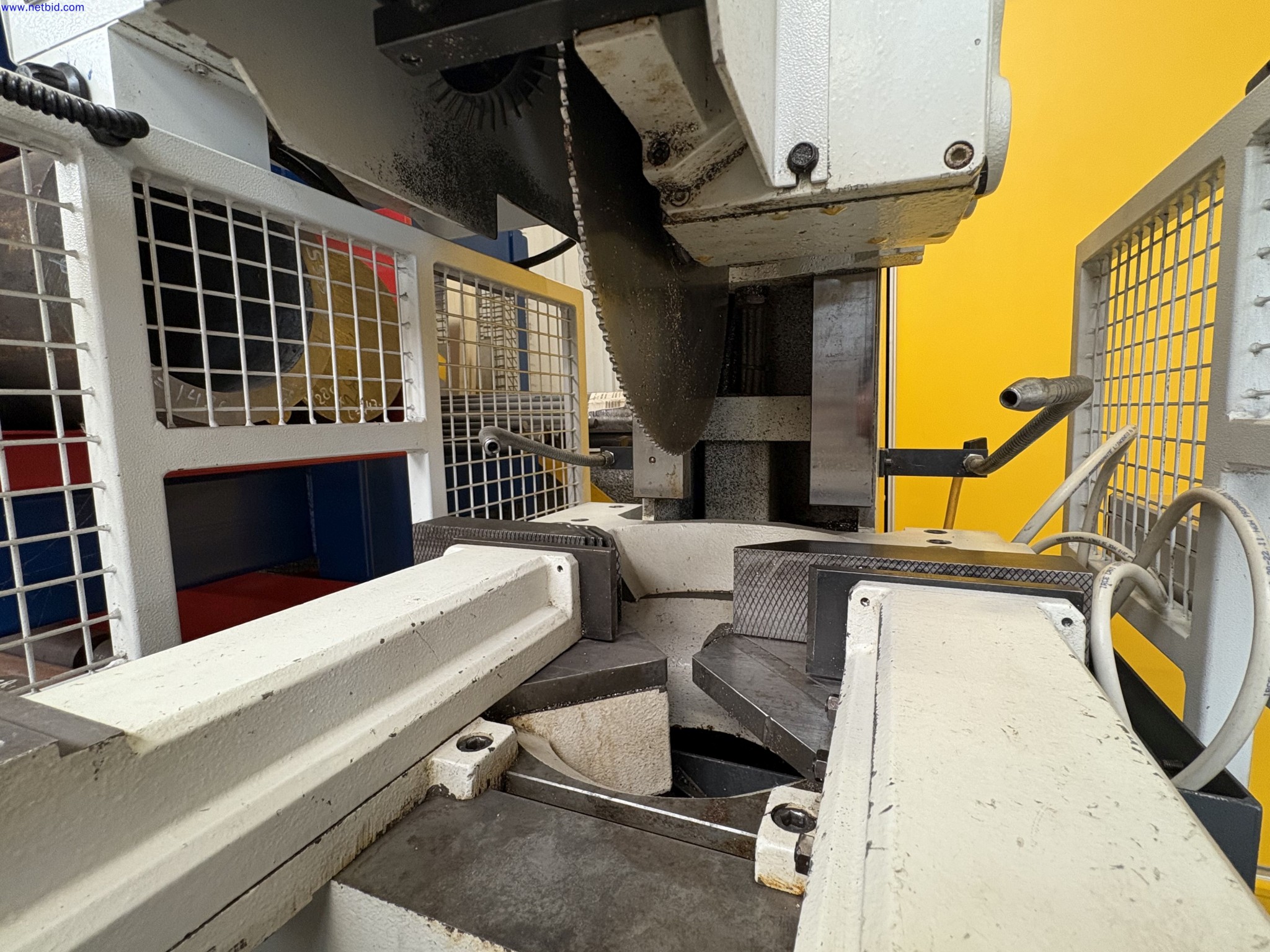 Restrukturalizace kovozpracujícího závodu v Nizozemsku-11