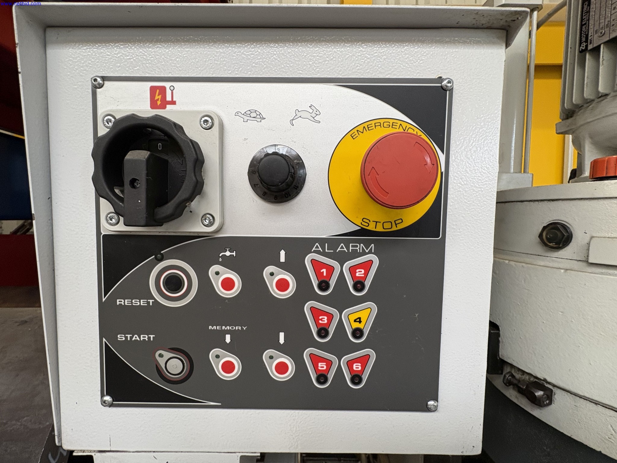 Restrukturalizace kovozpracujícího závodu v Nizozemsku-9