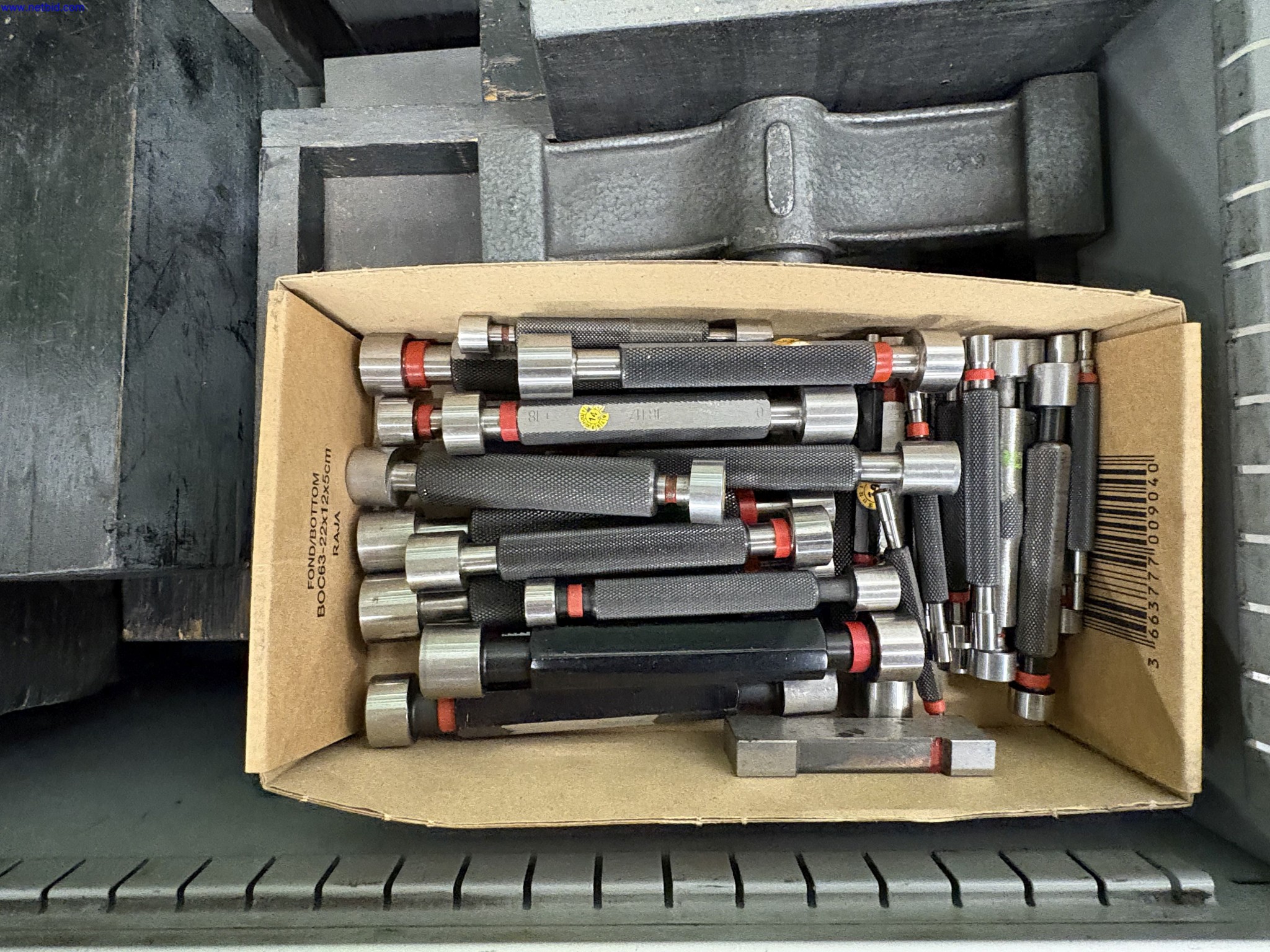 Restrukturalizace kovozpracujícího závodu v Nizozemsku-8