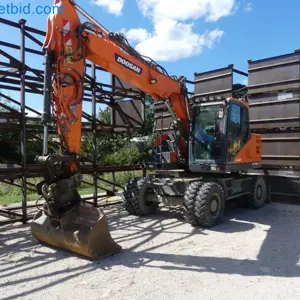 Mobiele graafmachine DOOSAN DX165W