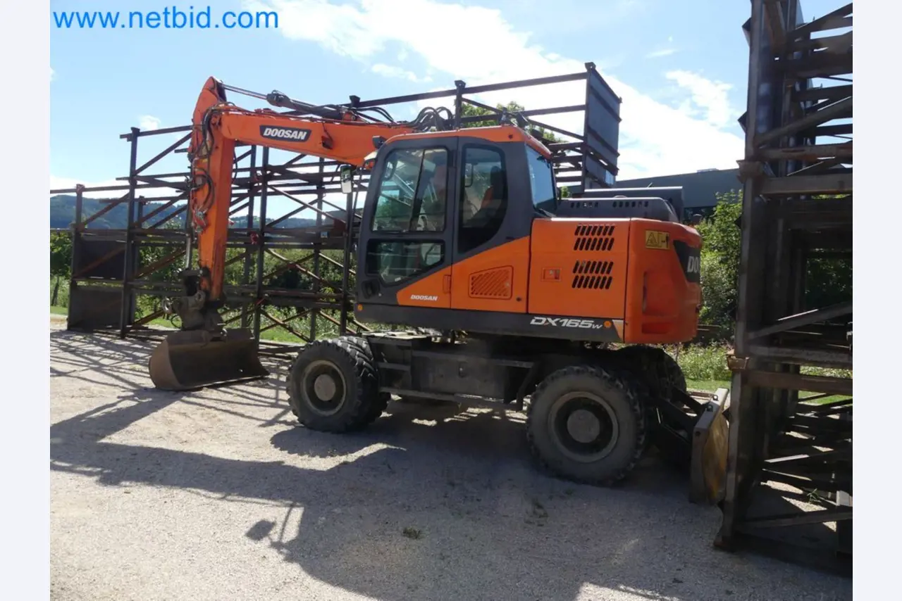 Mobilbagger DOOSAN DX165W -10