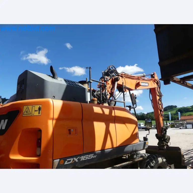 Mobilbagger DOOSAN DX165W -15