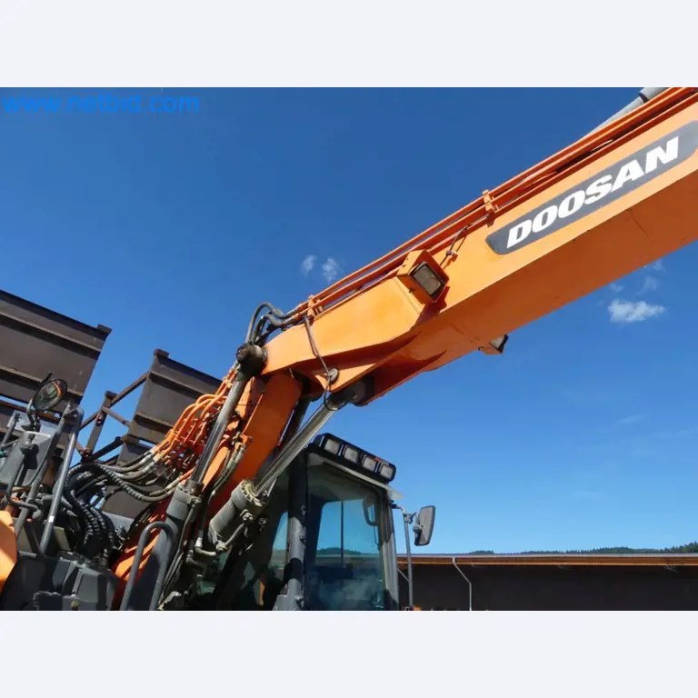 Mobilbagger DOOSAN DX165W -22