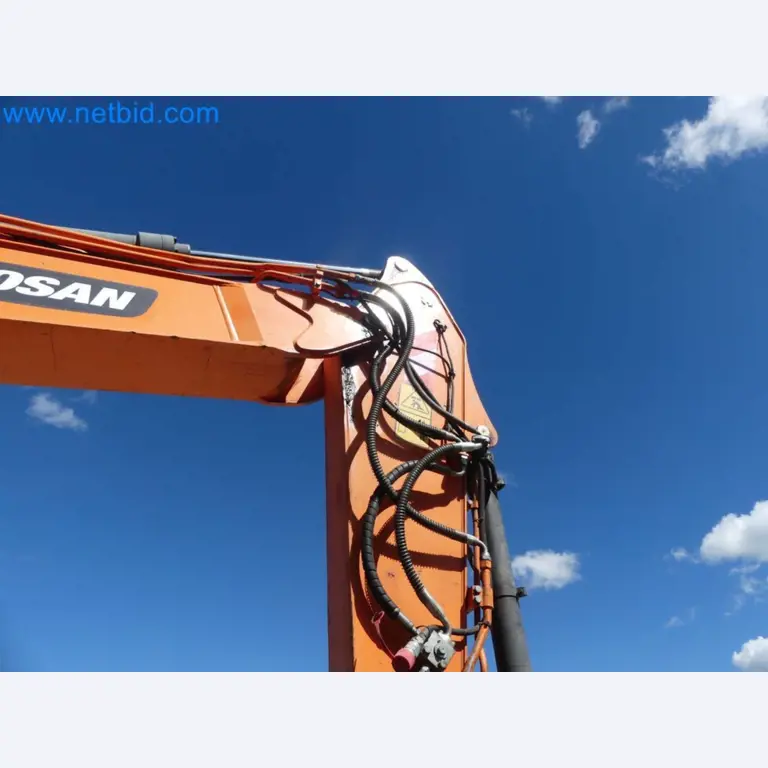 Mobilbagger DOOSAN DX165W -25