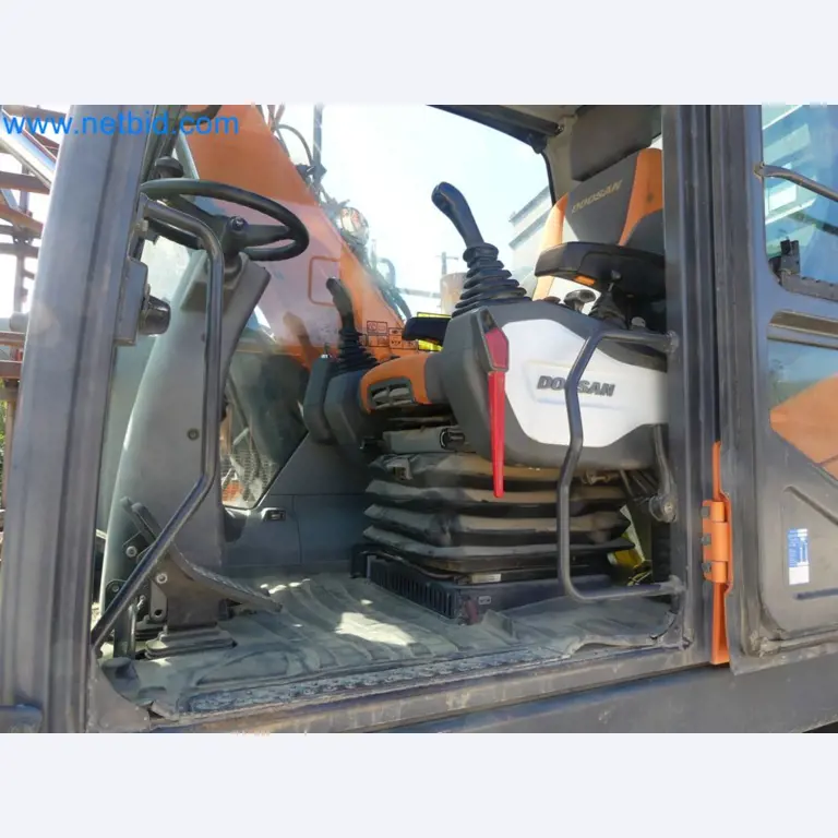 Mobilbagger DOOSAN DX165W -35