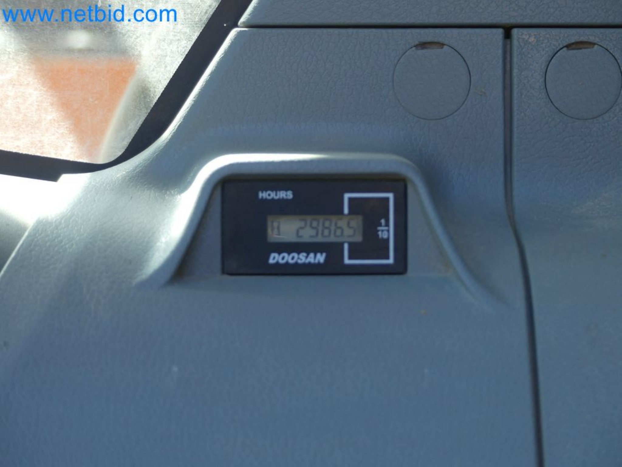 Koparka mobilna DOOSAN DX165W-37