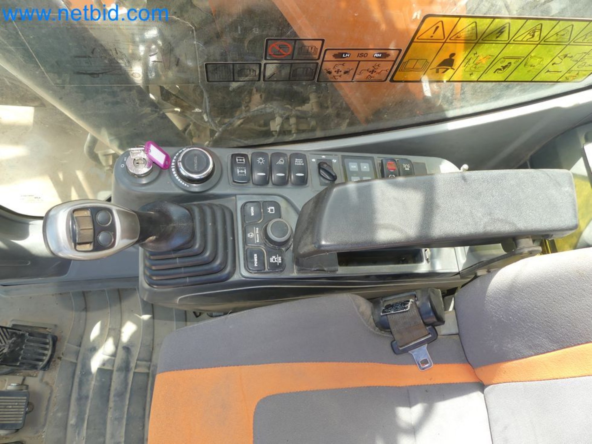 Koparka mobilna DOOSAN DX165W-40