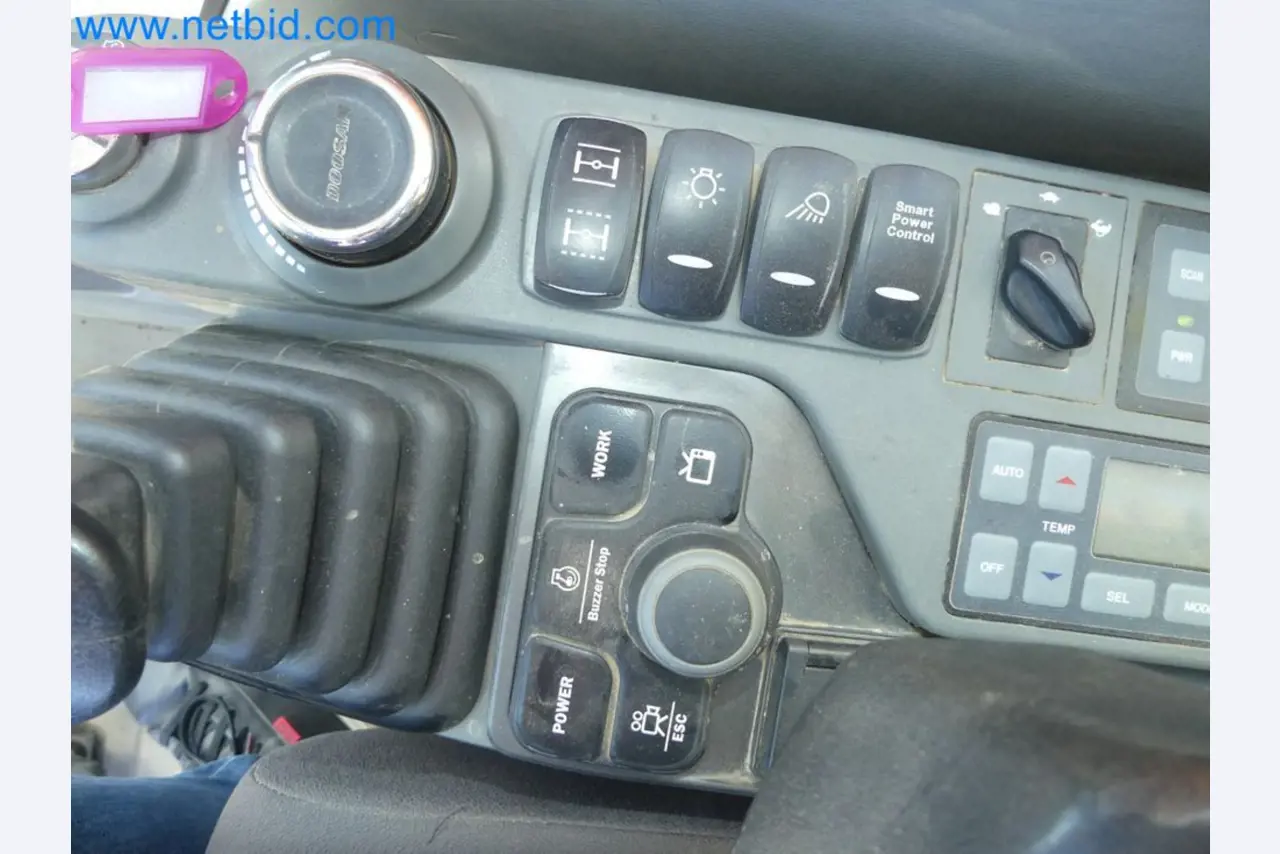 Mobilbagger DOOSAN DX165W -43