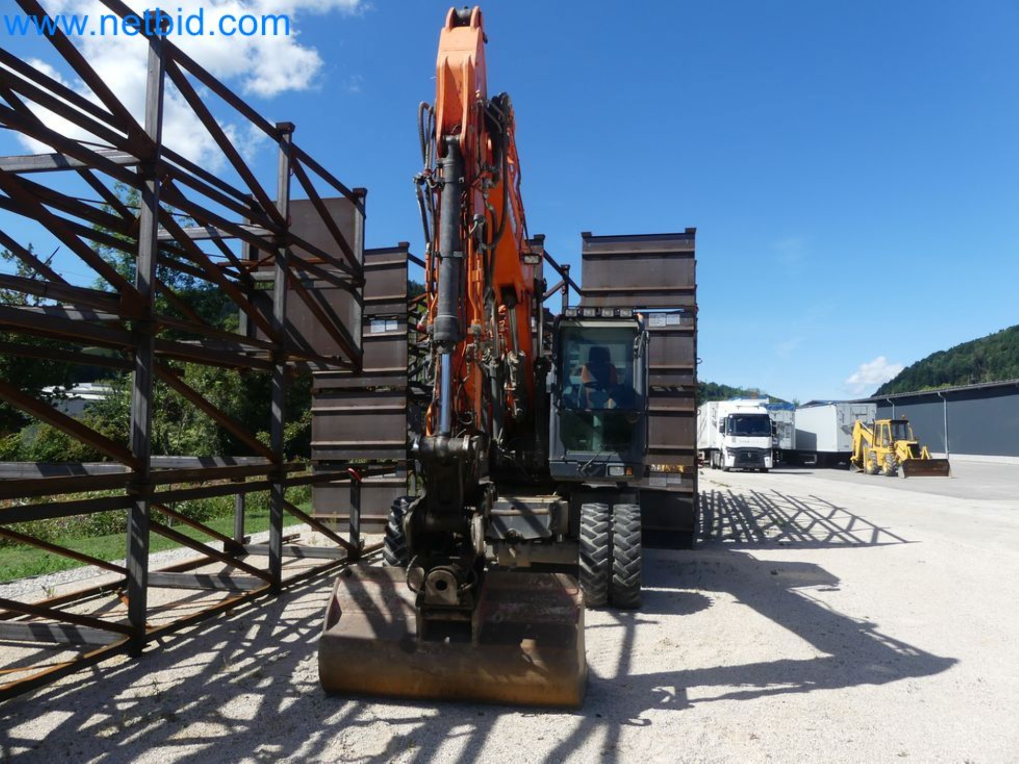 Koparka mobilna DOOSAN DX165W-67