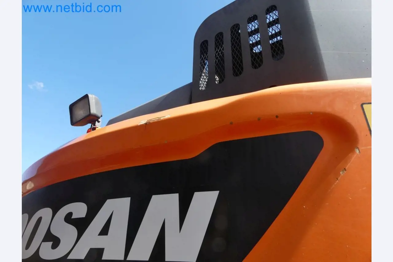 Mobilbagger DOOSAN DX165W -68