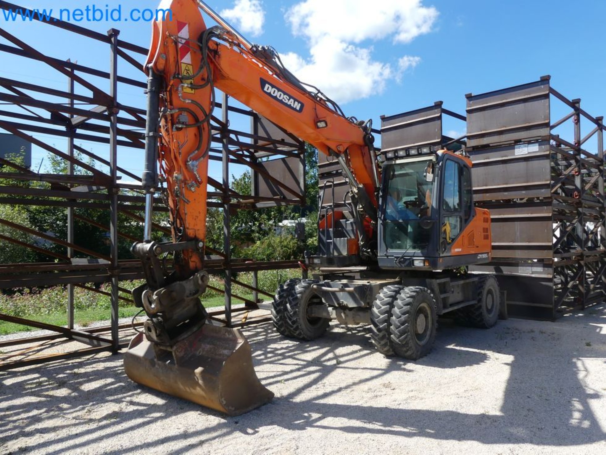 Koparka mobilna DOOSAN DX165W-71