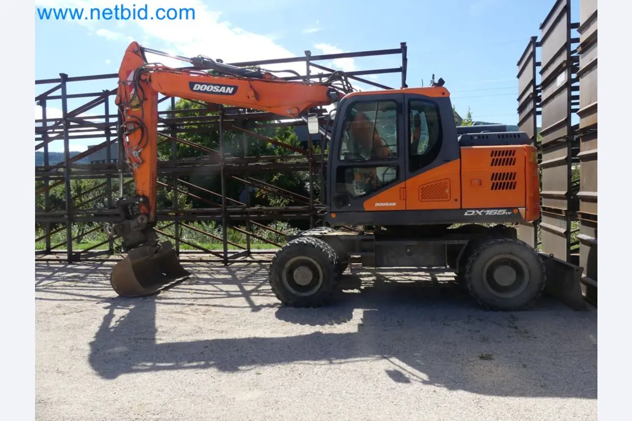Mobilbagger DOOSAN DX165W -7