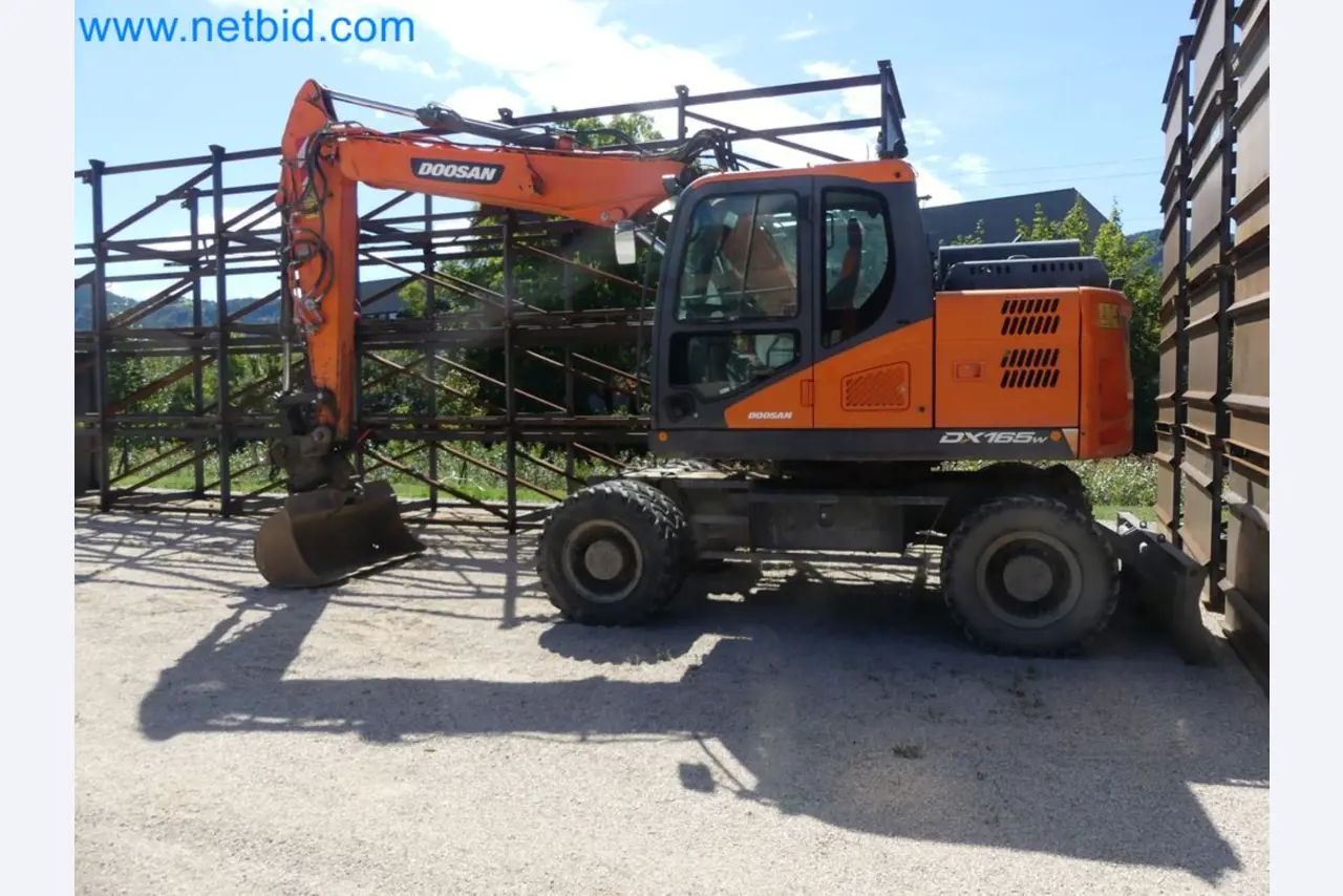 Mobilbagger DOOSAN DX165W -8