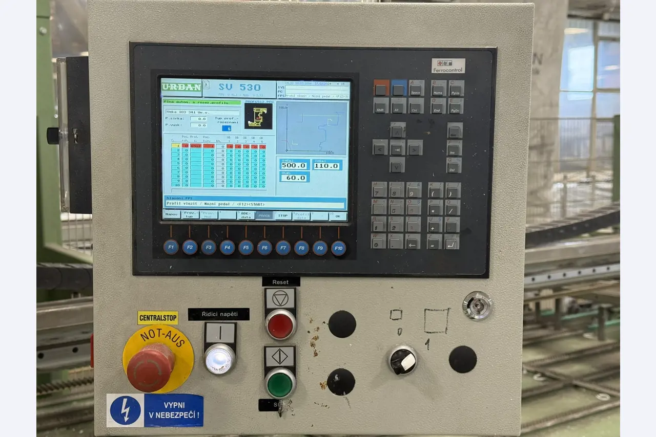 Máquinas para la fabricación de ventanas de plástico-10