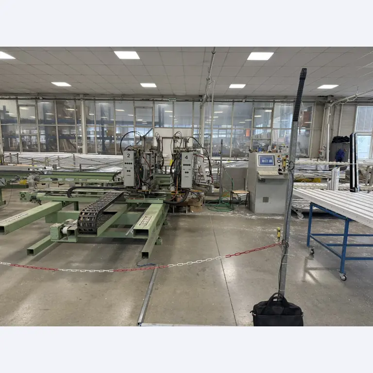 Máquinas para la fabricación de ventanas de plástico-1