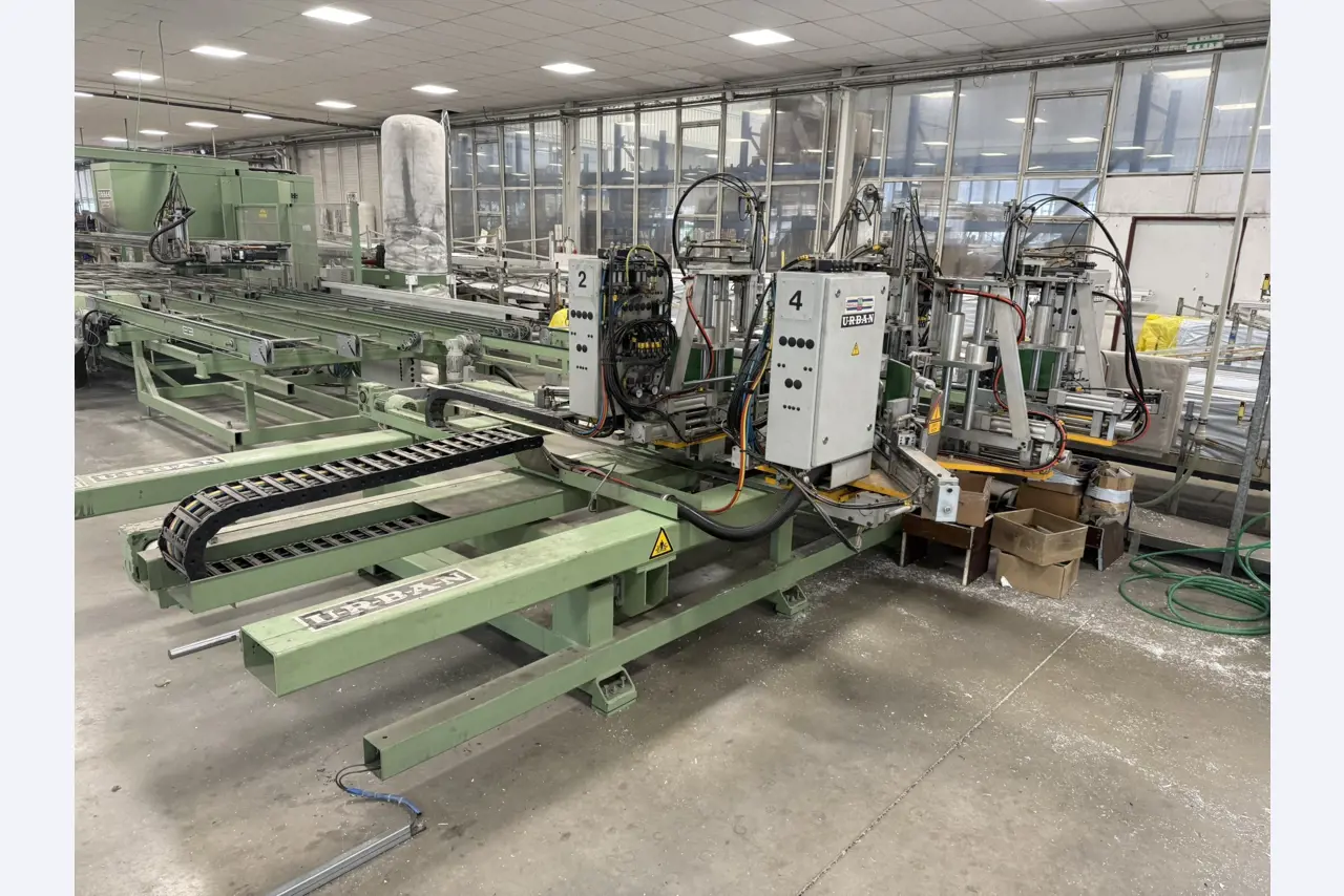 Máquinas para la fabricación de ventanas de plástico-4