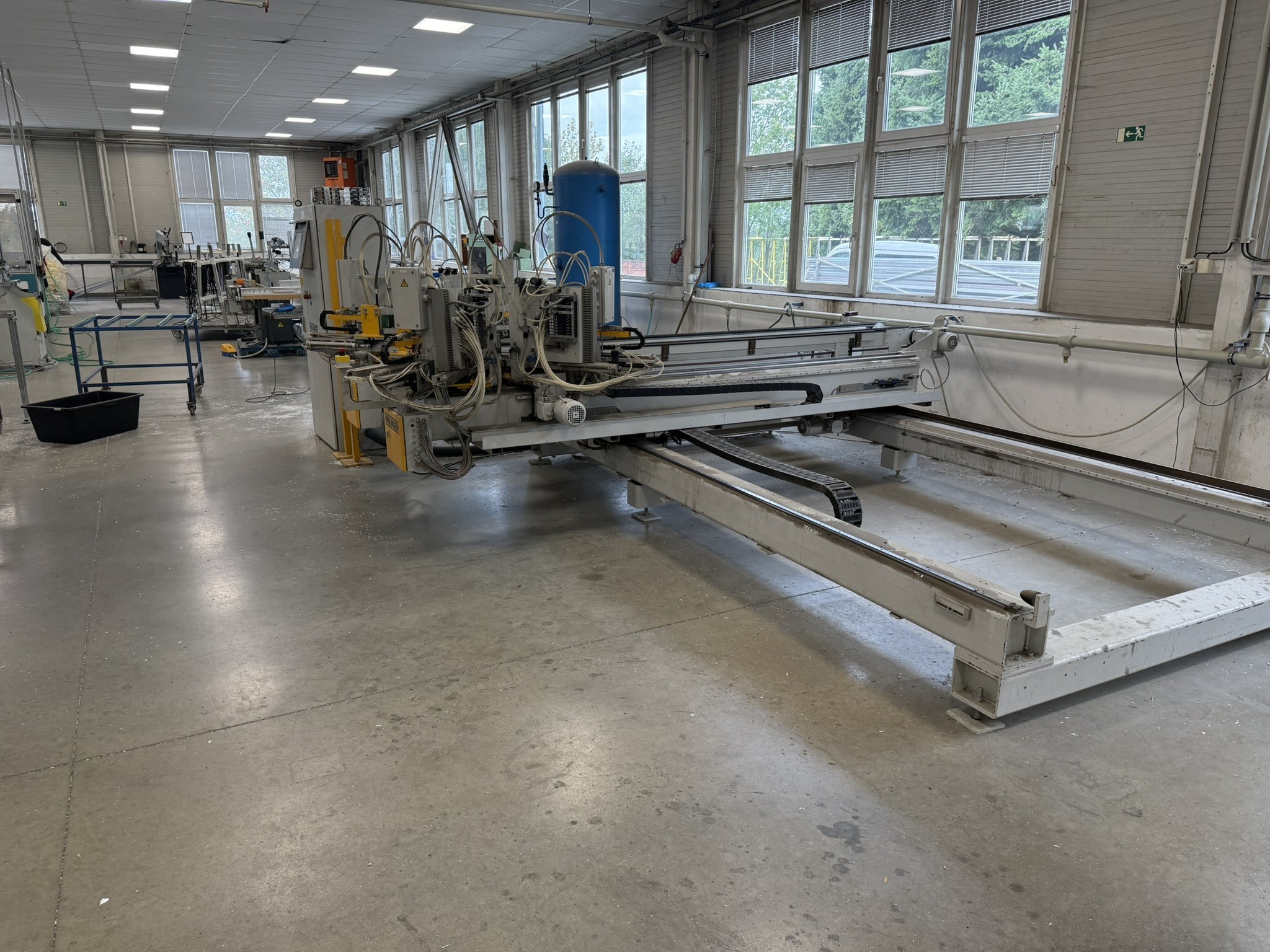 Machines for the production of plastic windows-2