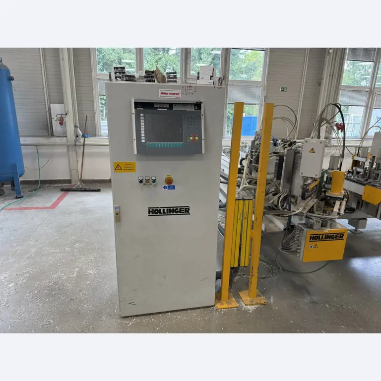 Maschinen zur Herstellung von Kunststofffenstern-3